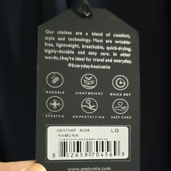 Anatomie Green and Black Trench Coat with Camouflage Design - Picture 14 of 16